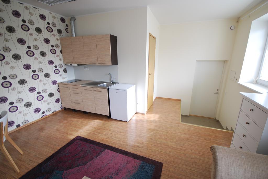 City Apartment Kuressaare Rum bild